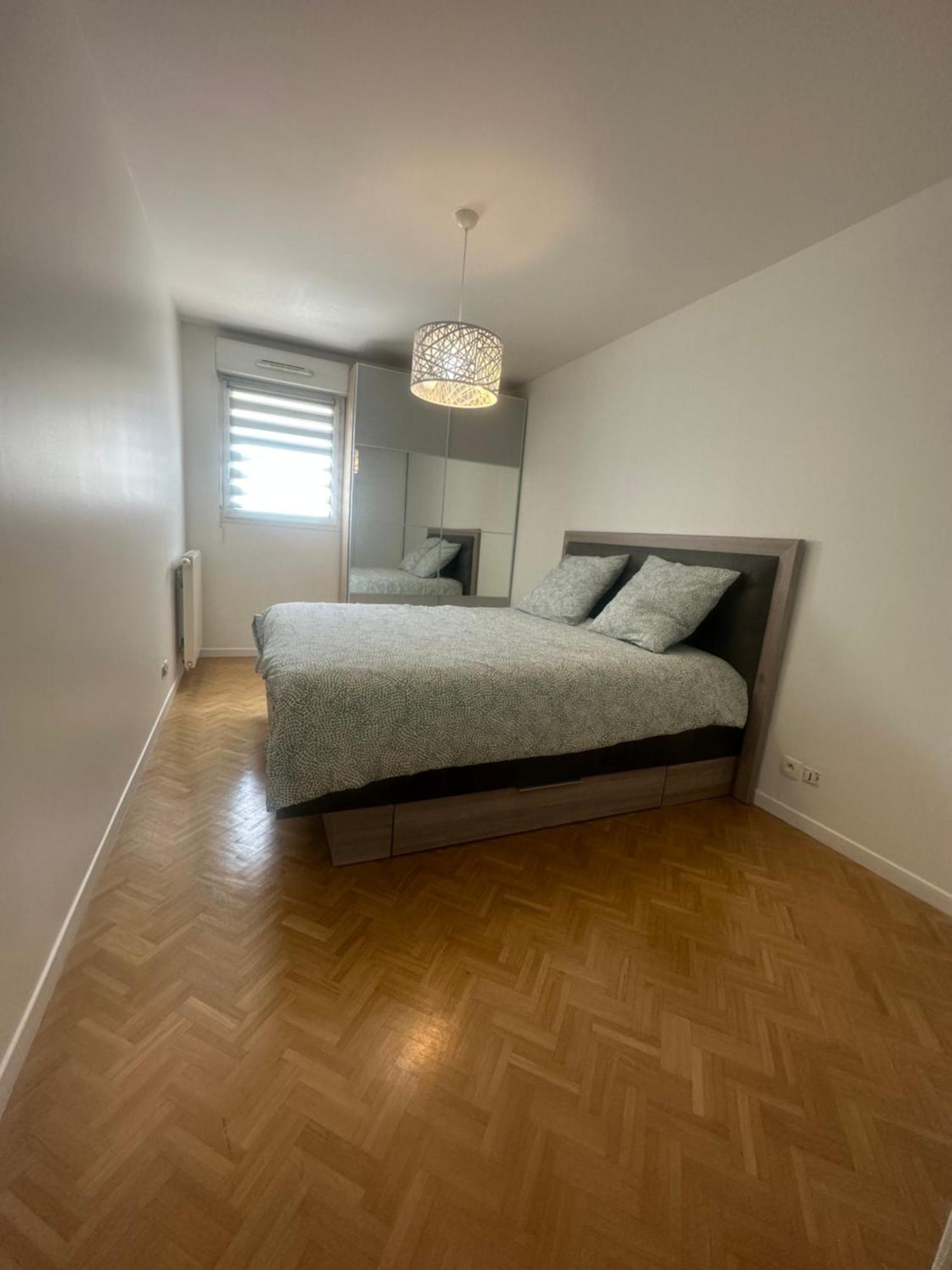 L'instant Versailles - Proche Golf & Centre Apartment *
