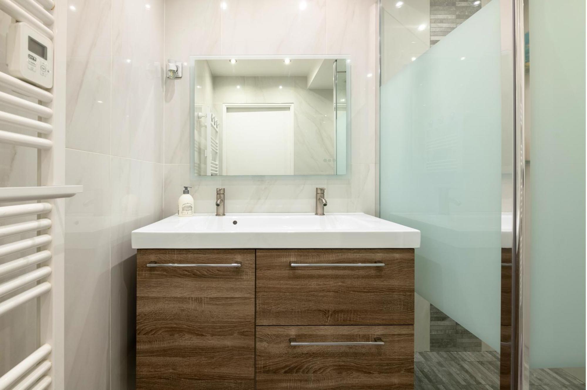 L'instant Versailles - Proche Golf & Centre Apartment *